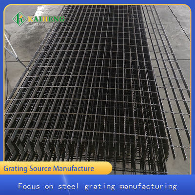 Stalowa krata zgrzewana ciśnieniowo Dostosowana cynkowana ogniowo