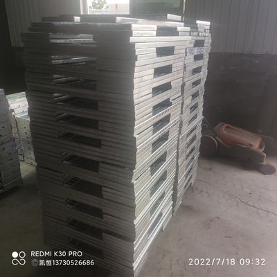 Płyta kratowa ze stali ocynkowanej na gorąco, niestandardowa kratka na pokrywę wykopu