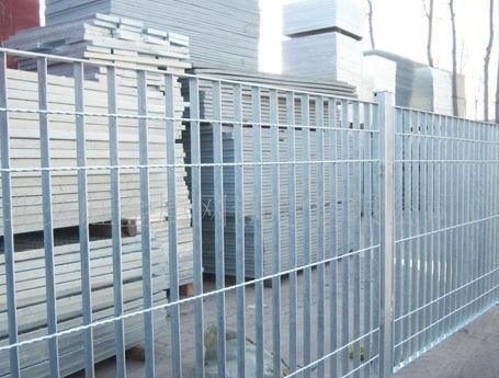 Krata ze stali ocynkowanej 1,5 cala Siatka stalowa z siatki drucianej do willi rolniczej